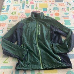Men’s medium REI lightweight zipped jacket green